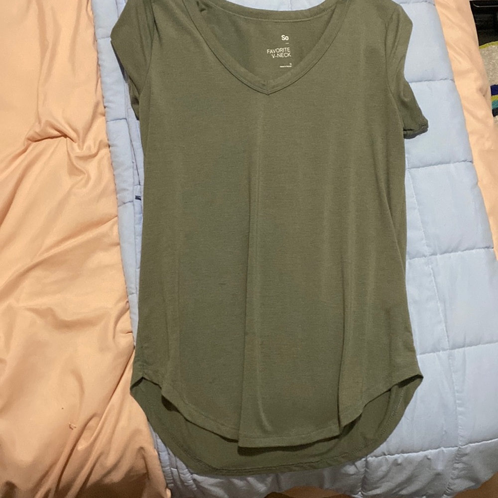 Short sleeve shirt